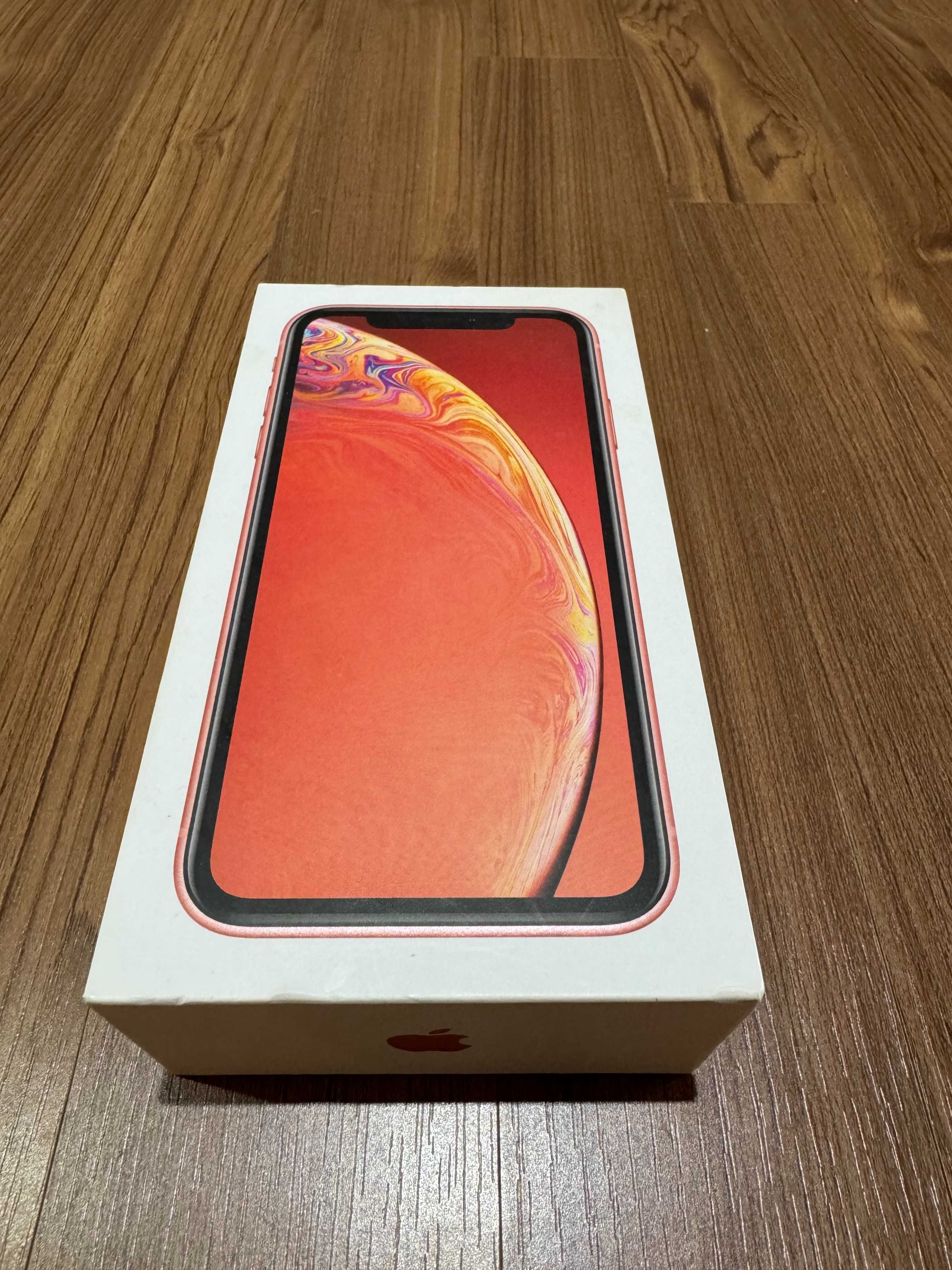 Продам iPhone XR 128GB 81%