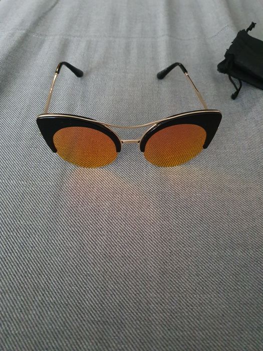 Слънчеви очила с УВ защита