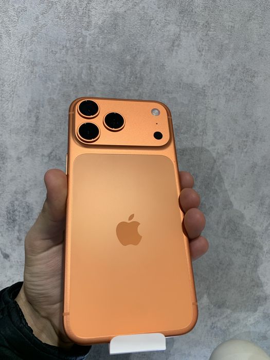 Iphone 17 pro max orange 256 gb 100% 10 sikl