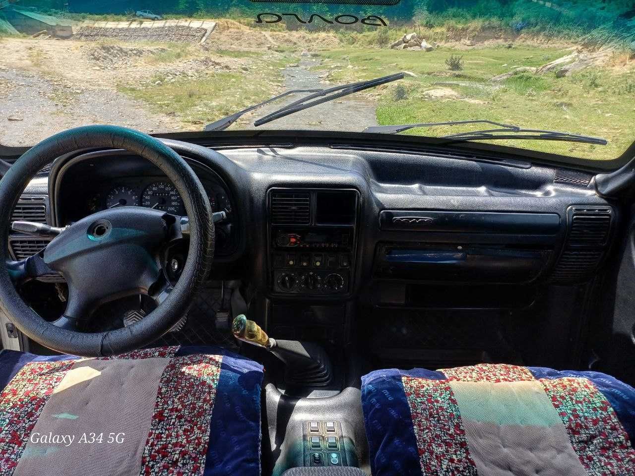 ВОЛГА 3102 сотилади, нархини келишамиз