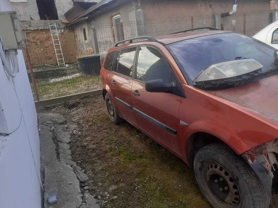 Dezmembrez Renault Megane  2 1,6-16v,Corsa 1,2,Focus 1,6,Chevrolet 1.2