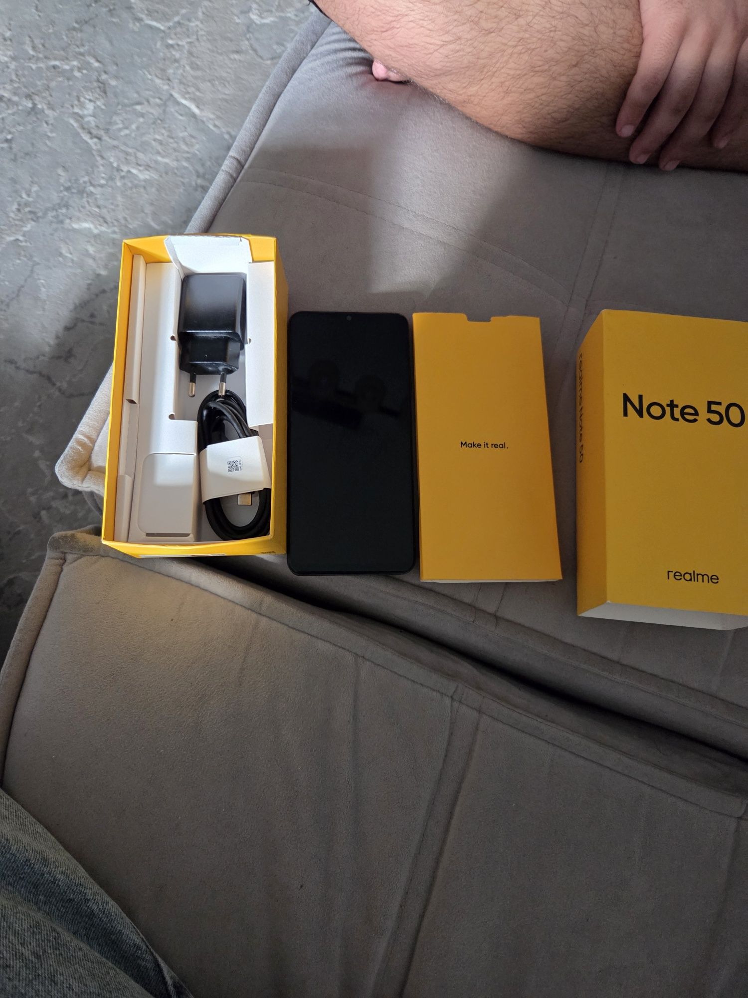 Realmi note 50 64 gb