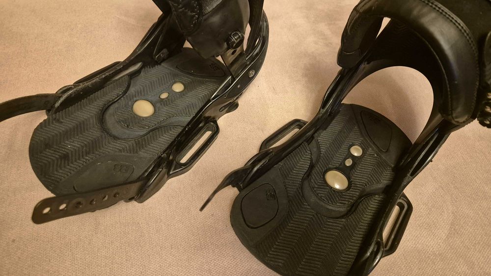 Burton Malavita EST Medium сноуборд автомати