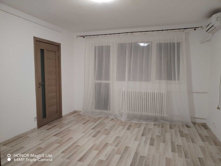 Închiriez garsonieră Dumul Taberei-Favorit (proprietar)