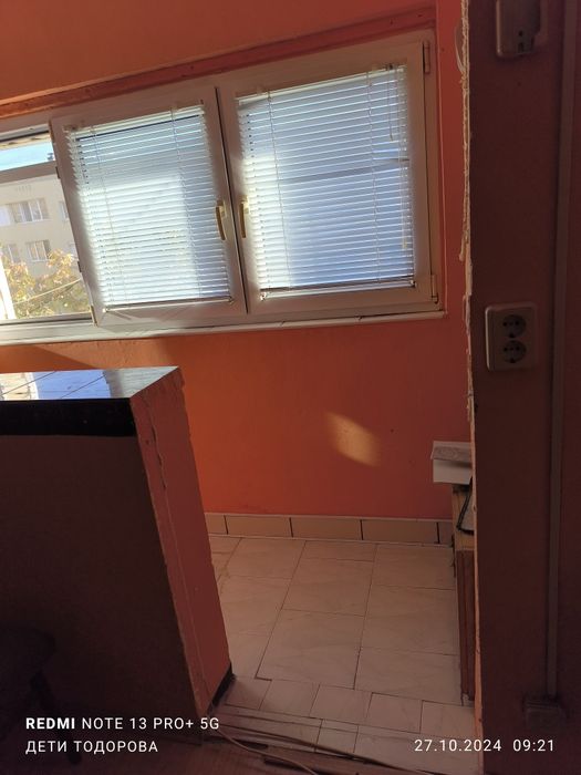 Продава се Едностаен апартамент в Русе, Здравец Изток - 40 кв.м за 875 €/кв.м - Снимка #6