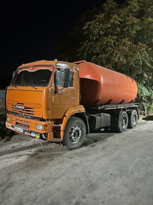 Говнавоз септик туалет очистка гавнавоз говновоз  гавновоз 15куб 10куб