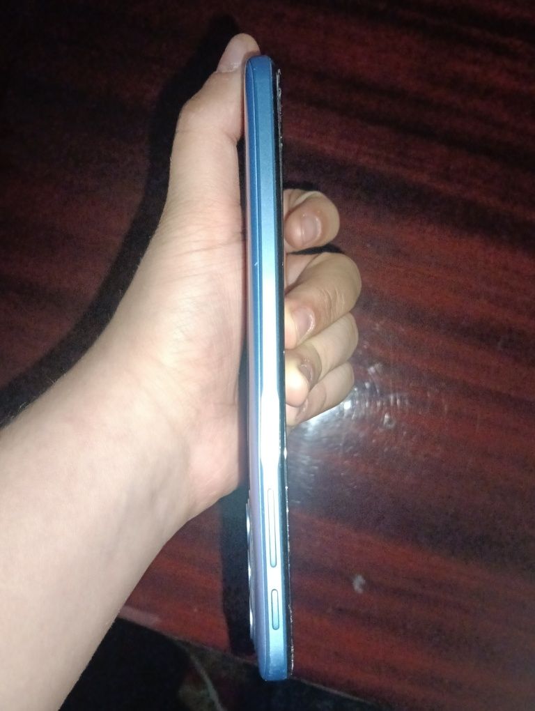 Vând Motorola g31
