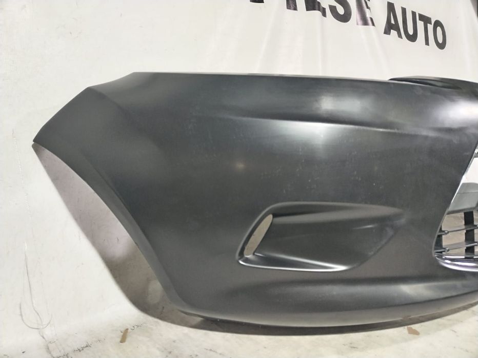 Bara fata Ford Fiesta, 2009, 2010, 2011, 2012.