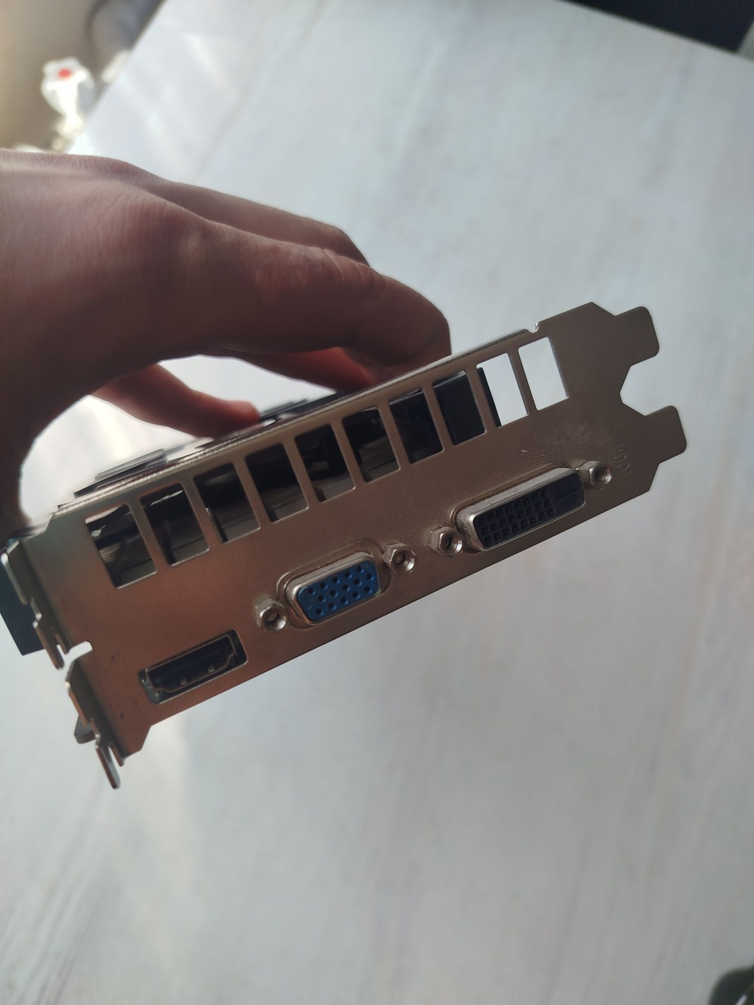 Ведиокарта GTX 750 TI 2GB