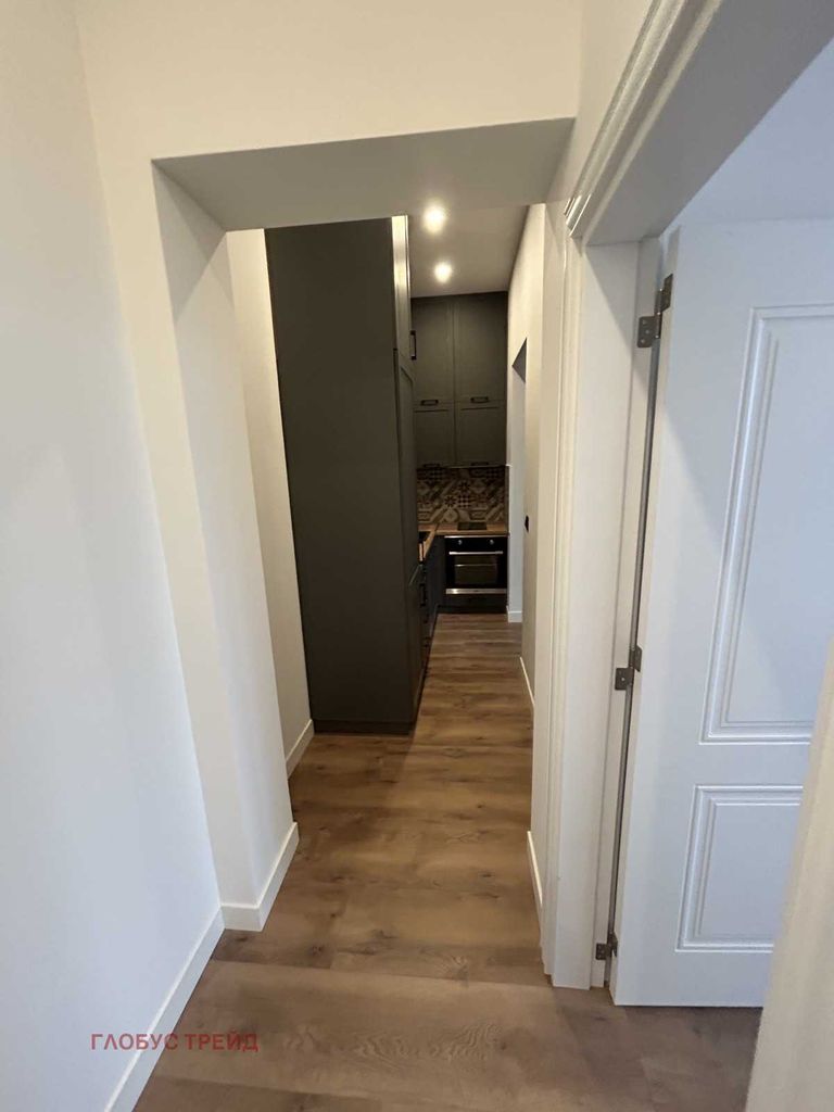 Продава се Тристаен апартамент в София, Зона Б-19 - 84 кв.м за 2143 €/кв.м - Снимка #5