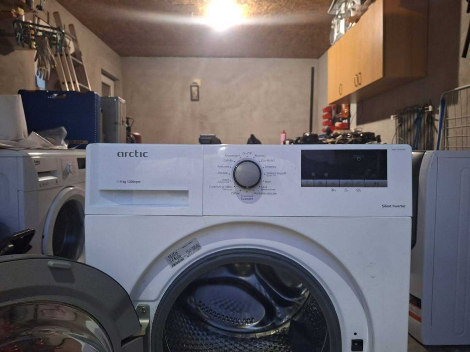 Masina de spalat rufe Arctic / A+++ / 9 Kg / 1200 RPM