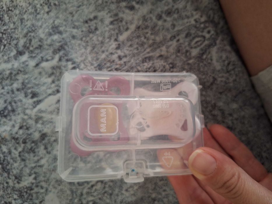 Комплект нови биберони 0-6 м.