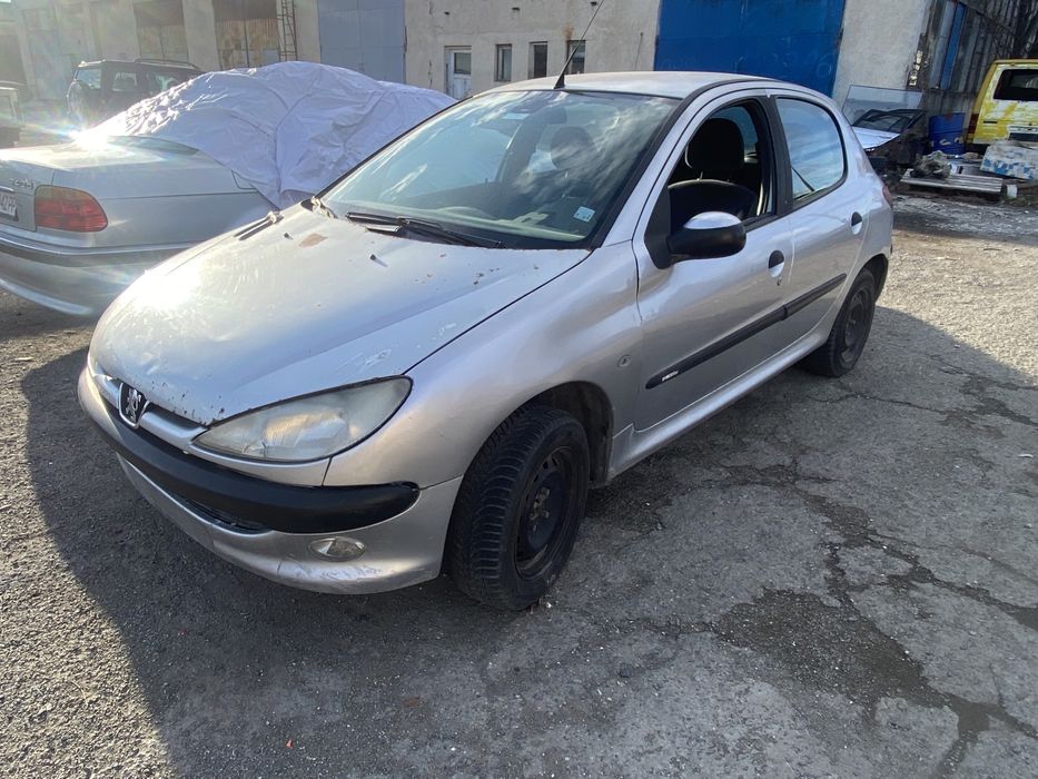 Peugeot 206 1.9 D Пежо 206 1.9 КЛИМАТИК чист дизел на части