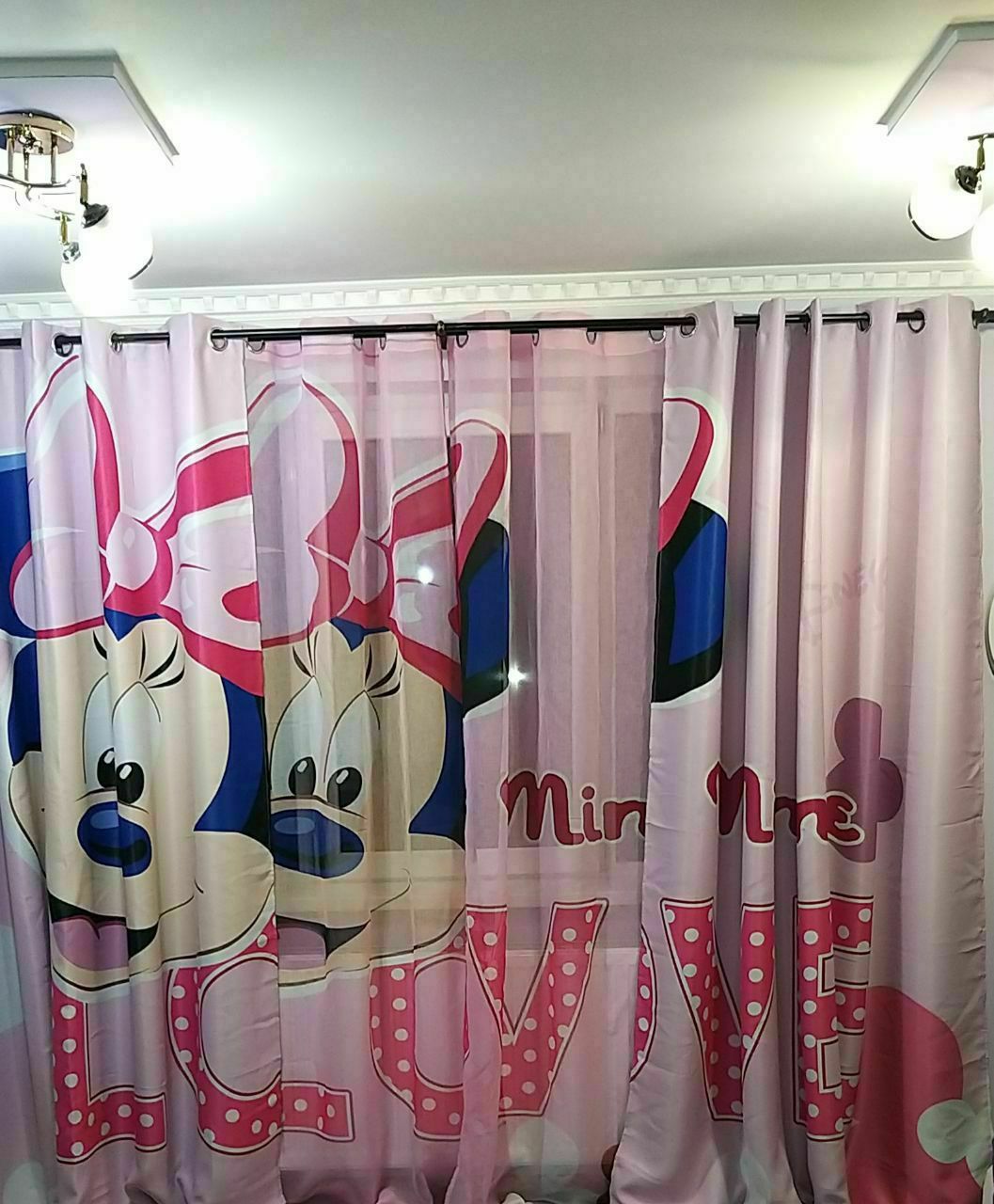 Set perdea cu draperie pentru prințese cu Minnie