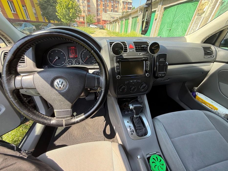 Vand super golf 5 DSG