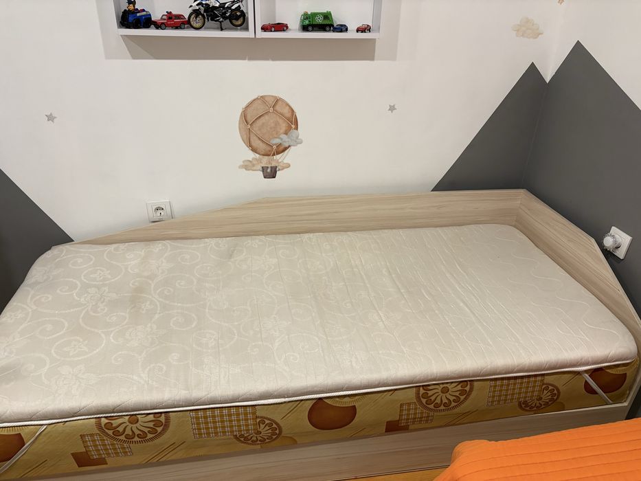 Ъглови легла с включени матраци