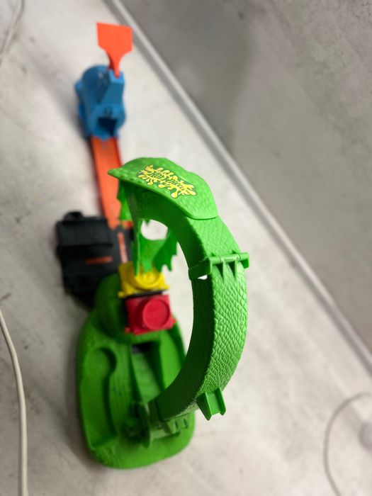 Писти писти hot wheels