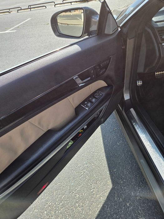 Mercedes-Benz E 350 CDI BlueEfficiency Pachet AMG