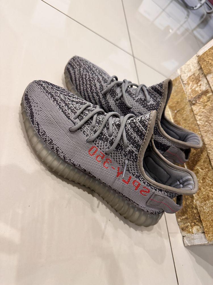 Yezzy 350 V2 Beluga 2.0