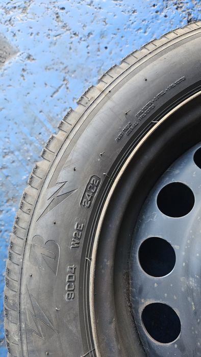 Roti iarna Bridgestone 185/55 R15