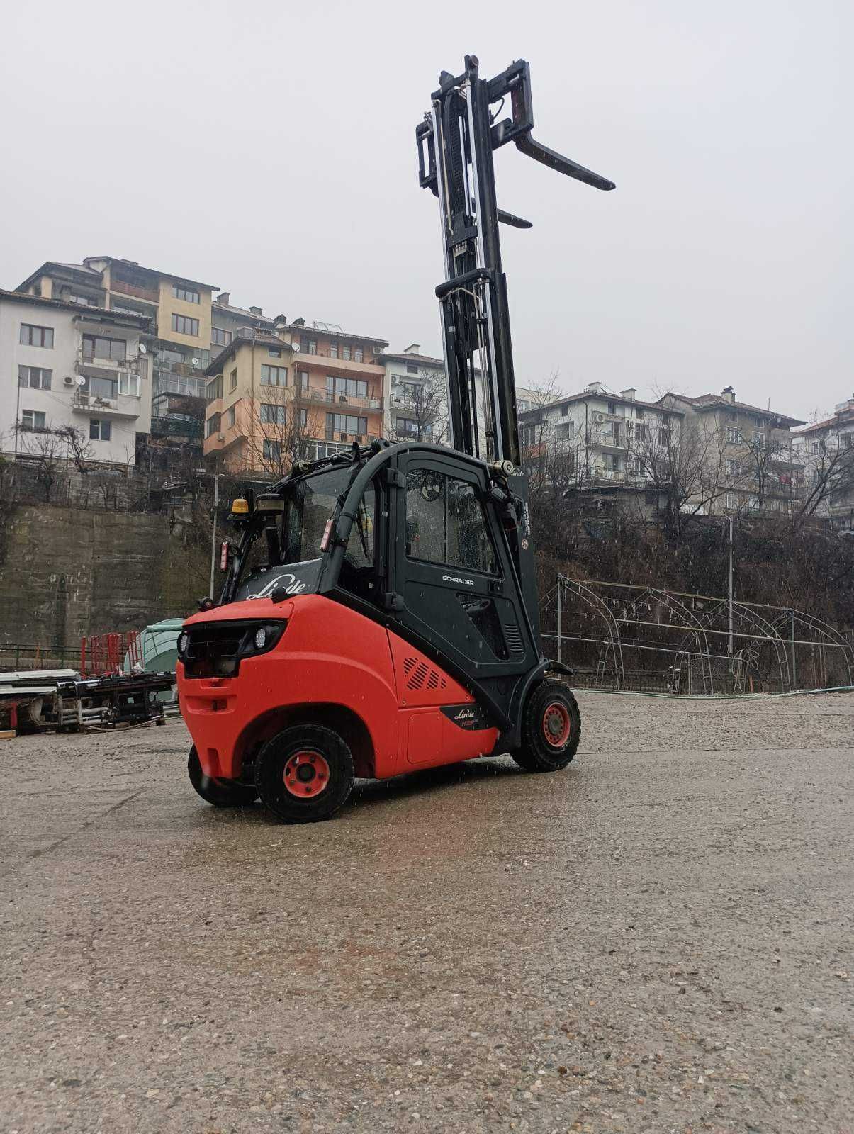 Мотокар LINDE H35 триплекс