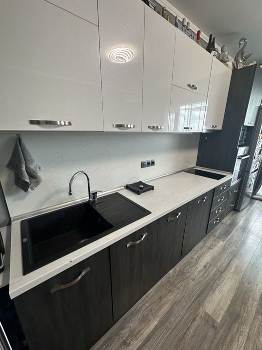 Дава се под наем Тристаен апартамент в Варна, Възраждане 2 - 64 кв.м за 154900 € - Снимка #7