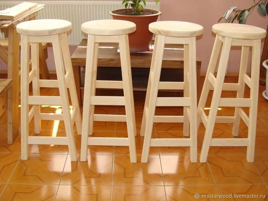 Барный  стул  на заказ