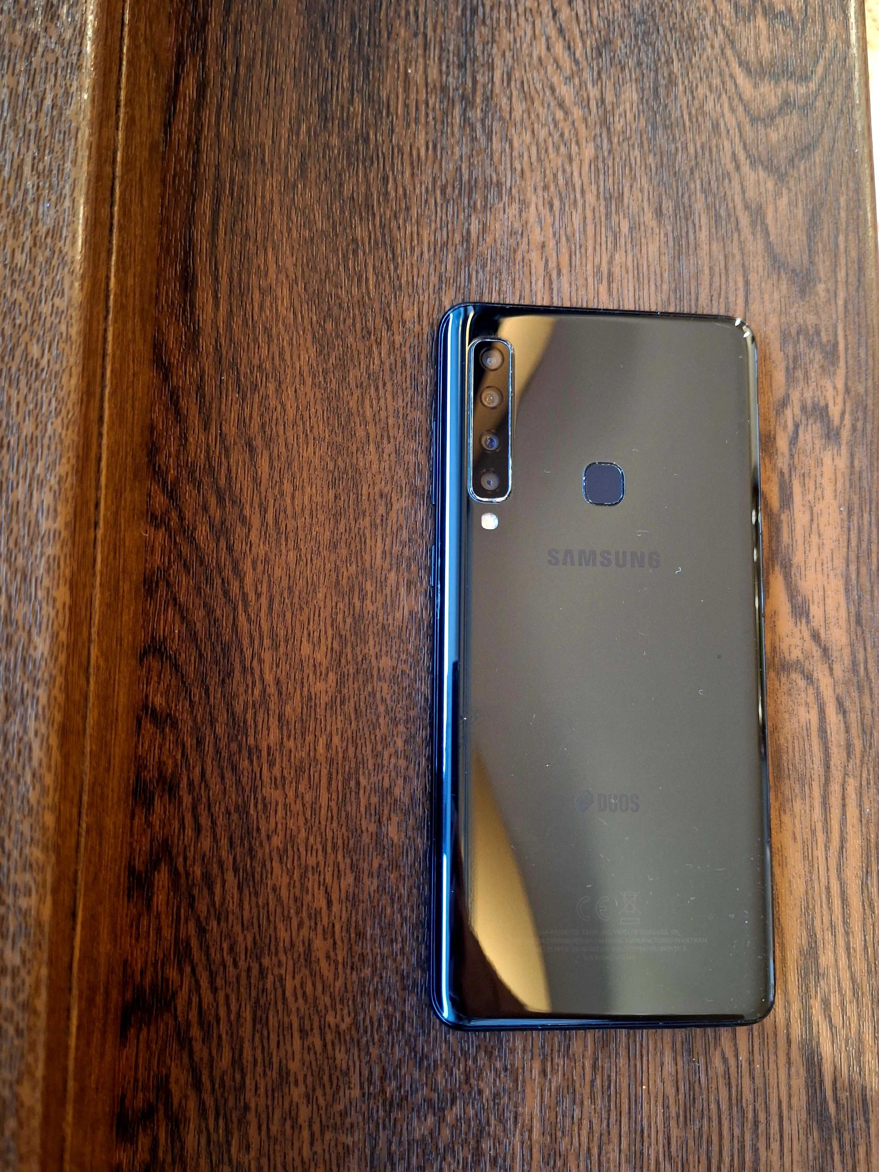 Samsung galaxy A9 6+128 + кутия