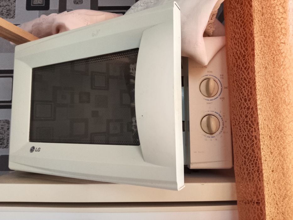 Срочно продам микроволновку