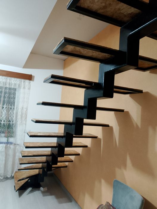 Scări masarda 85 latime