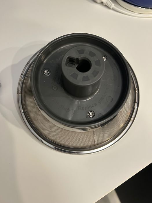 Професионална сокоизтисквачка Robot coupe J80