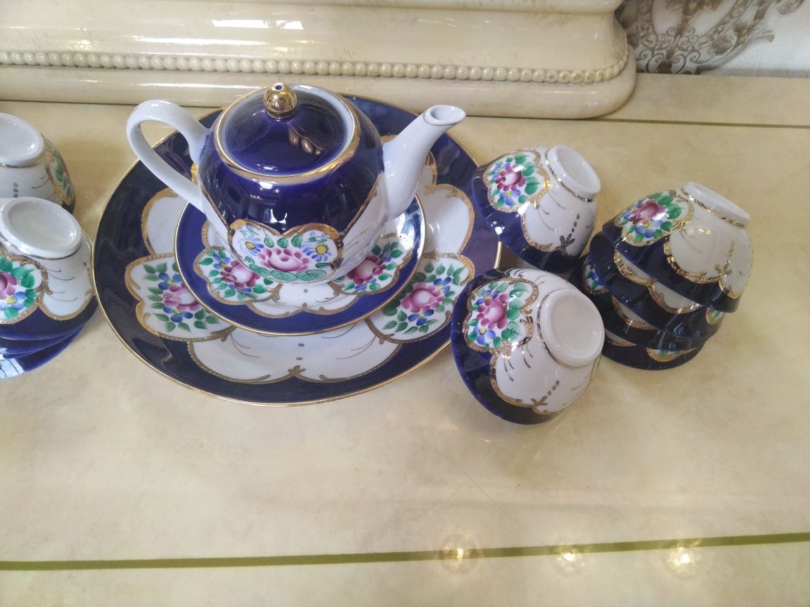 Срочно чинни сервиз сотилади
