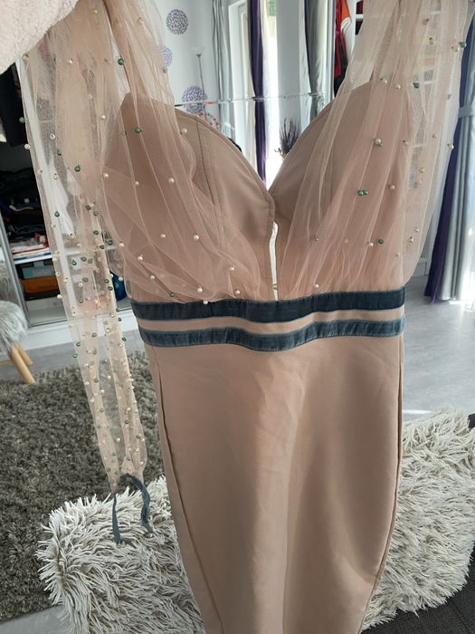 Rochie cu perle foarte draguta