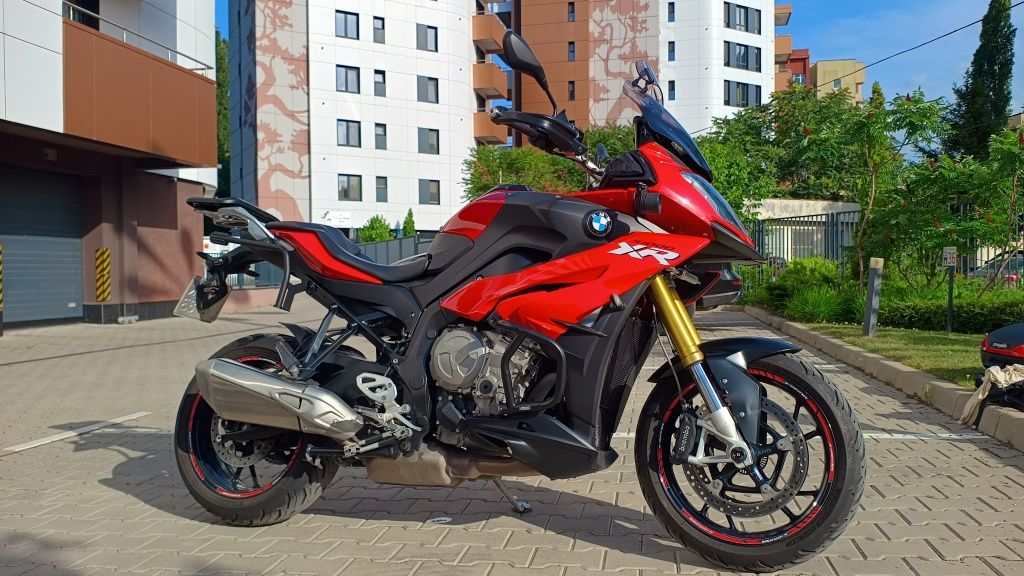 Мотоциклет BMW S1000XR