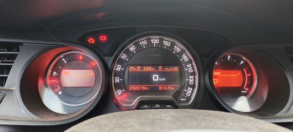 Citroen C5 2010 Facelift tourer cu defect! Citeste descrierea.