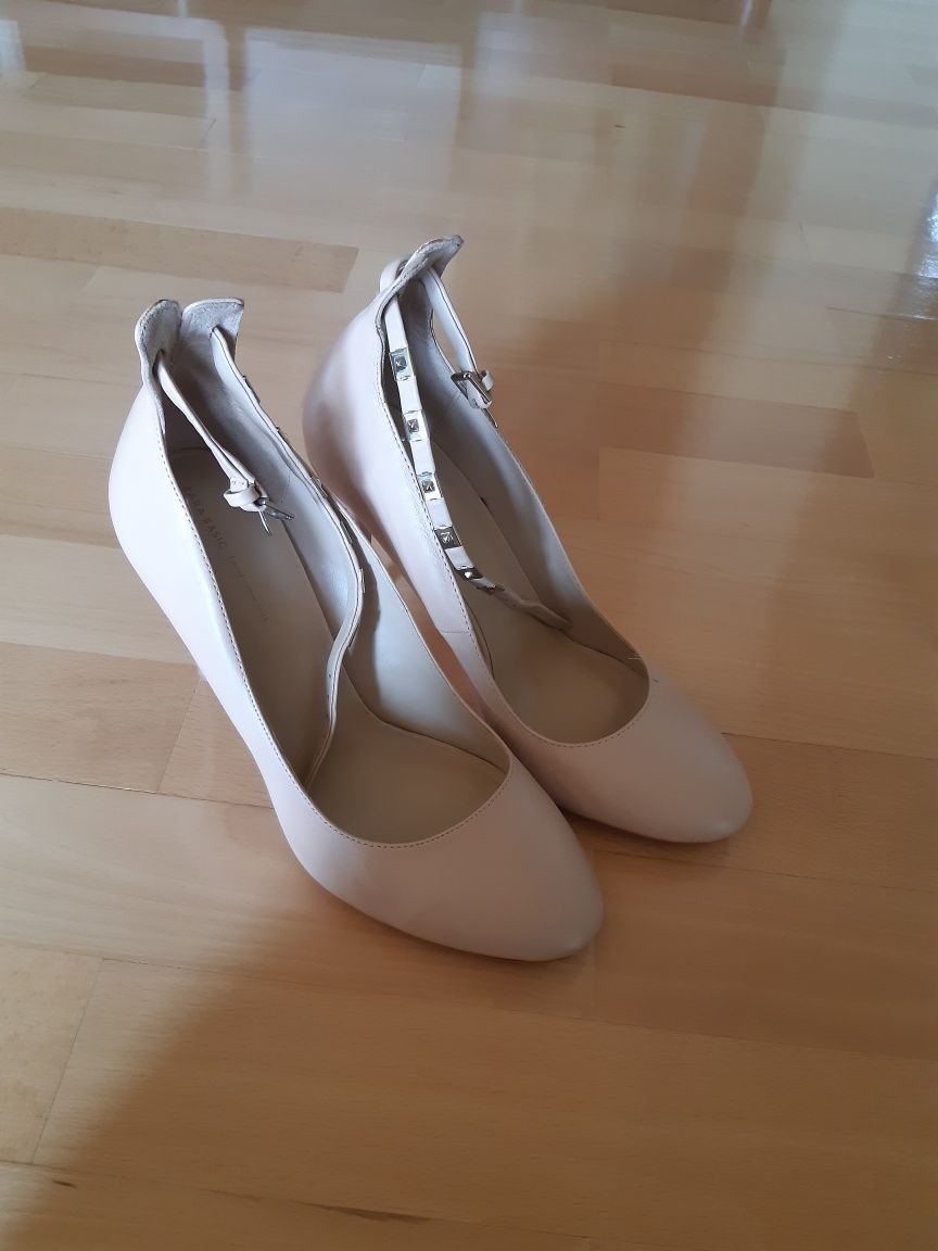 Pantofi dama Zara mărimea 40 noi piele