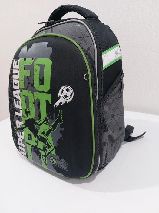 Школьный  рюкзак для мальчика