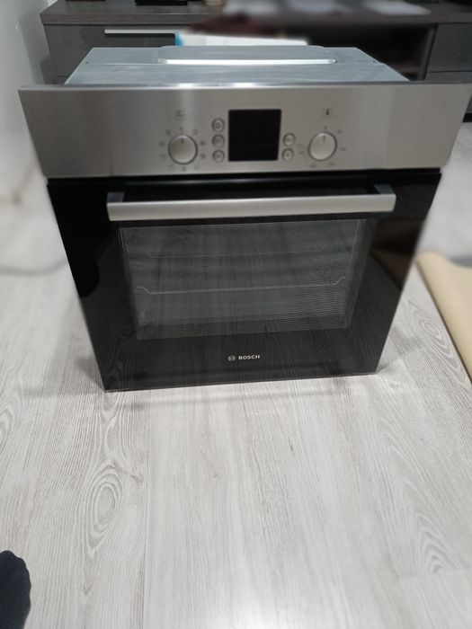 Cuptor electric  Bosch