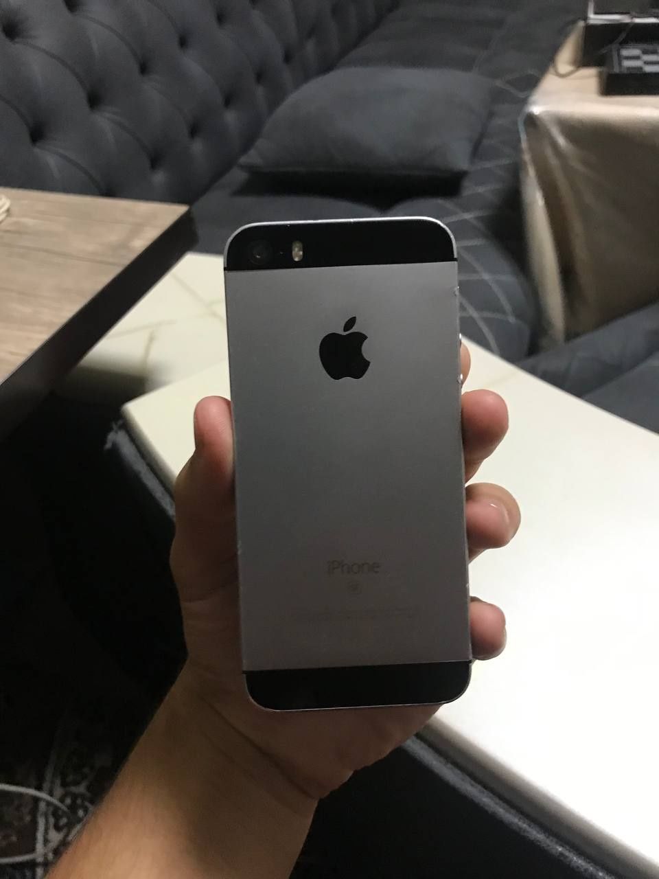 Iphone se 32gb sotiladi