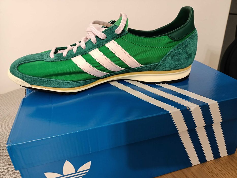 adidași  sport noi cu eticheta