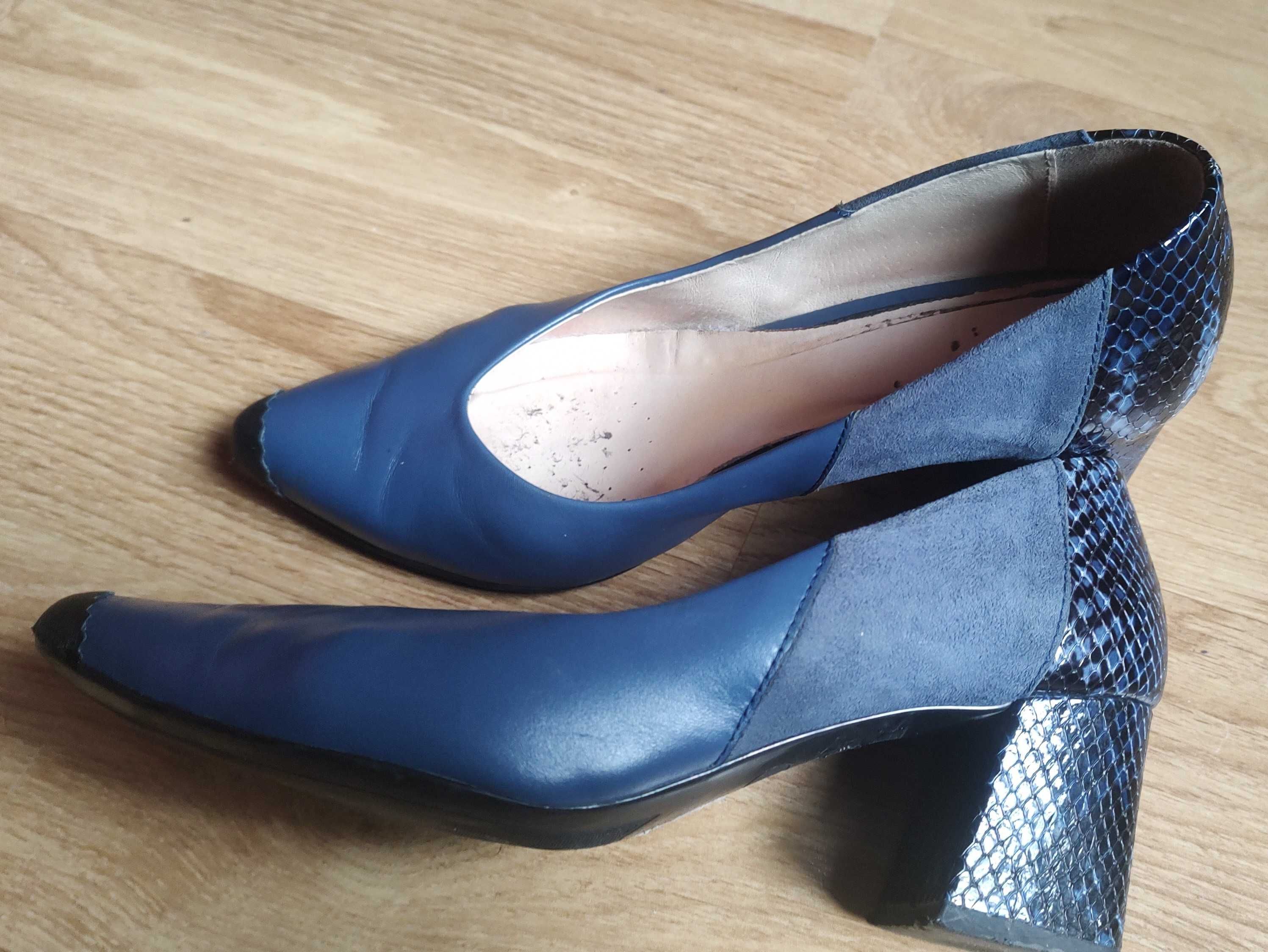 Pantofi eleganti din piele, marimea 38