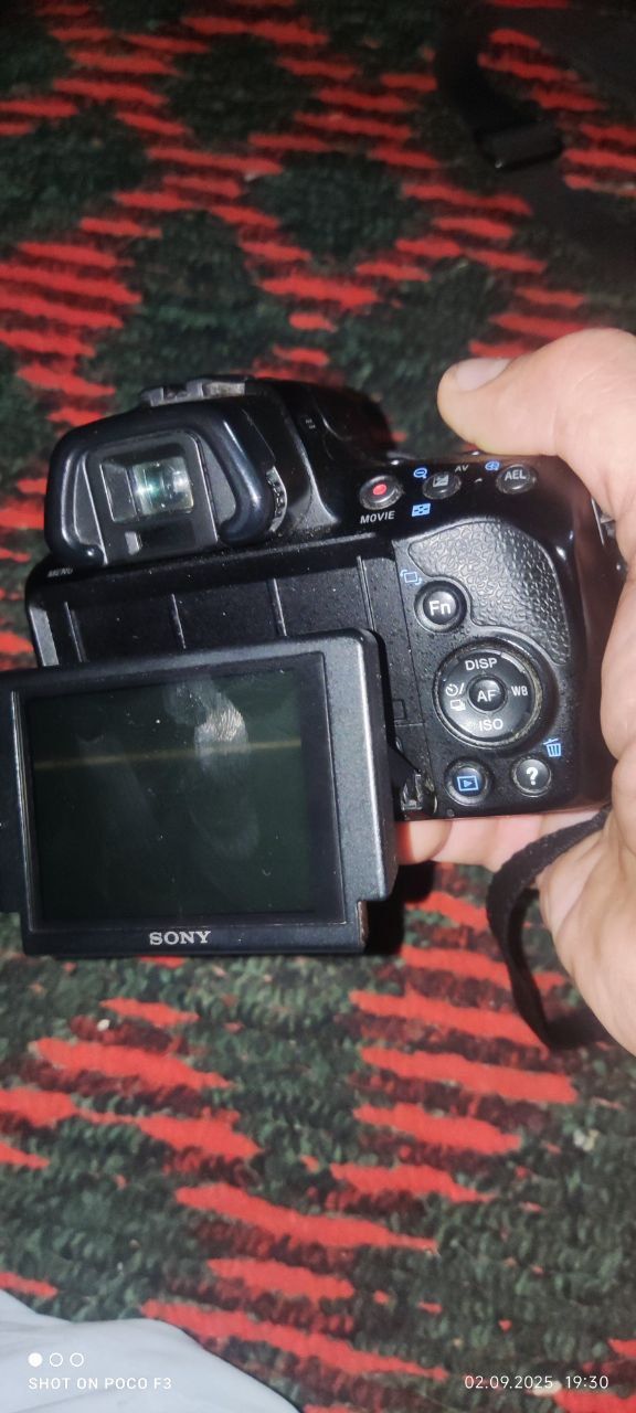 Sony. Видео камера в хорошом состаяние