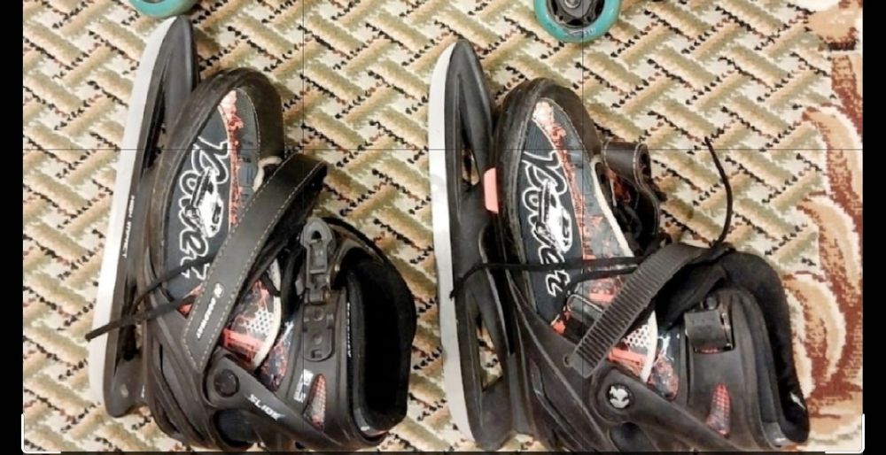 Продам коньки и ролики раздвижные с 36 р по 41 р в отличном состоянии.