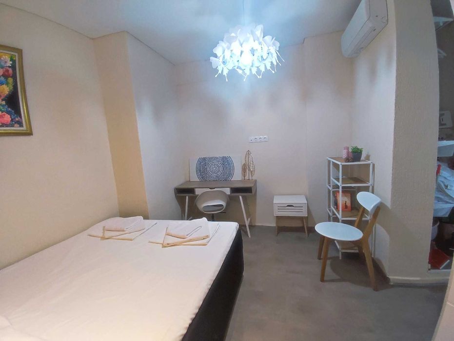 Продава се Двустаен апартамент в Варна, Център - 60 кв.м за 3650 €/кв.м - Снимка #6