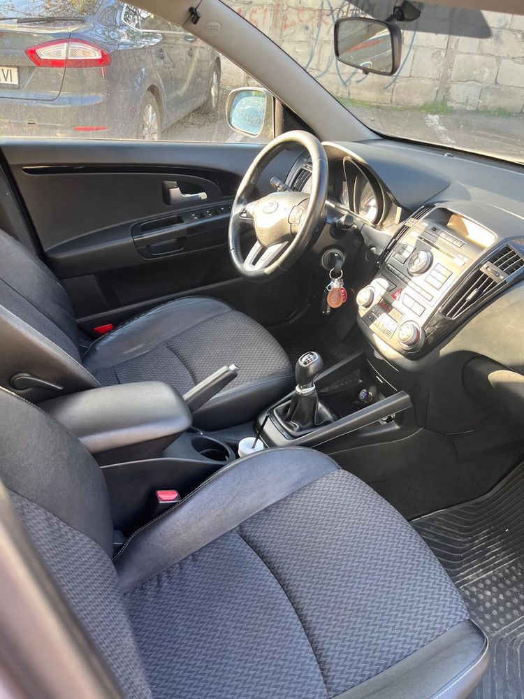 Kia Ceed proprietar 1.6CRDI
