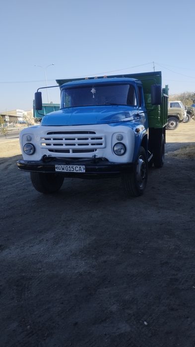 Zil sotiladi yili 1983