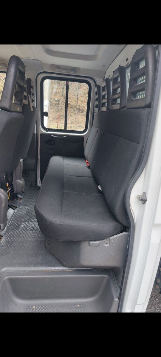 Iveco daily  7 locuri și marfa 2013 6+1 trepte  35 S 13  bena3,40m