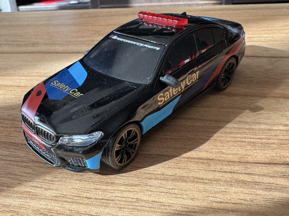 Колекция колички на BMW от Shell
