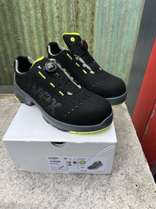 Vand pantofi protectie Uvex cu sistem BOA marimea 44