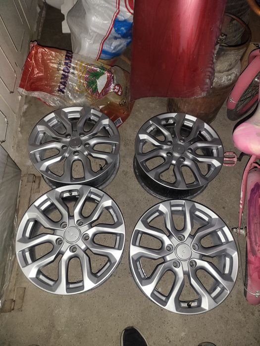 Продам диски R16